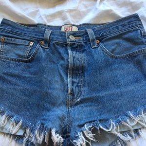 levi shorts